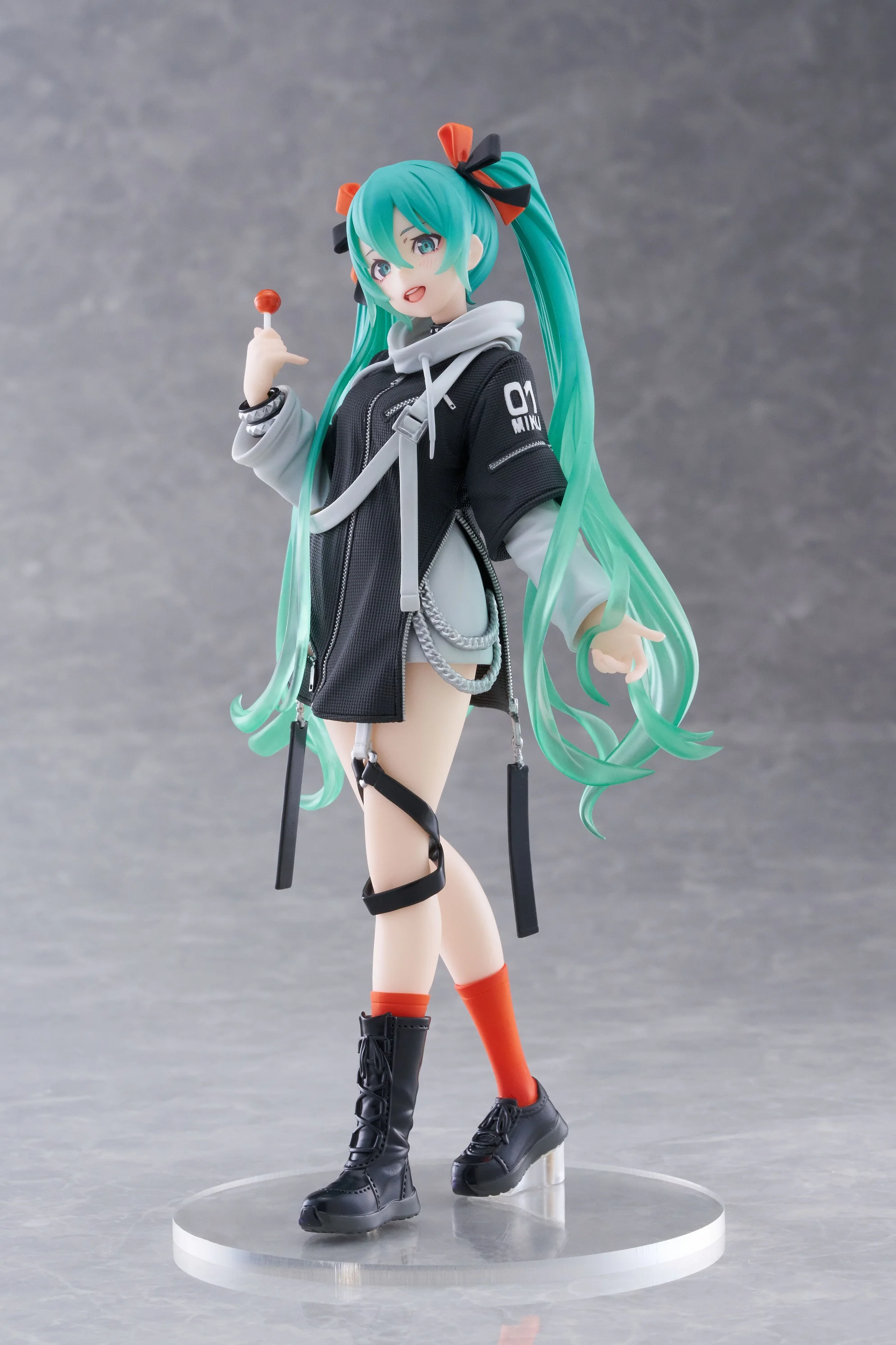 S31bc01c16e6247eab8ba0e31074a54b62 - Hatsune Miku Merch