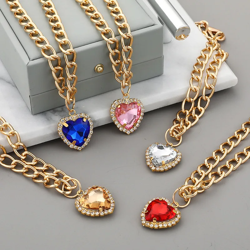 

japanese Wholesale luxury pet collar diamond pendant Glamour Personality Separation Cat and Dog Collar diamond Necklace set