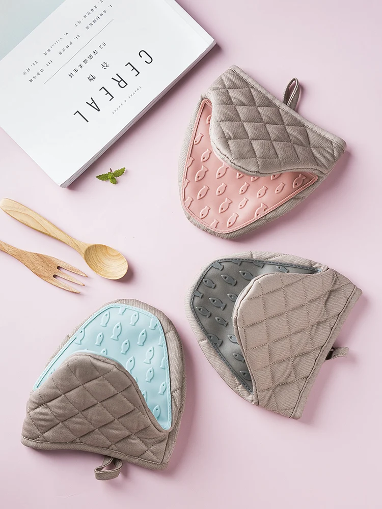 

Kitchen Oven Gloves Heat Resistan Cute Heated Gloves Cooking Pot Baking Christmas Microwave Pannenlappen Bakeware