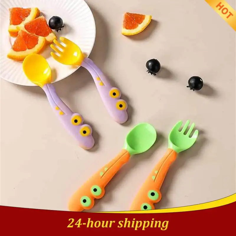 

Cute And Interesting Crocodile Healthy Materials Smooth Spoon Edge Interesting And Easier To Learn Steam Disinfection Spoon Fork