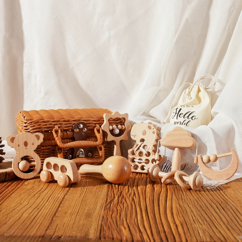 Wooden Baby Rattle Gift Set – Crochet Animal Toy & Montessori Keepsake Box