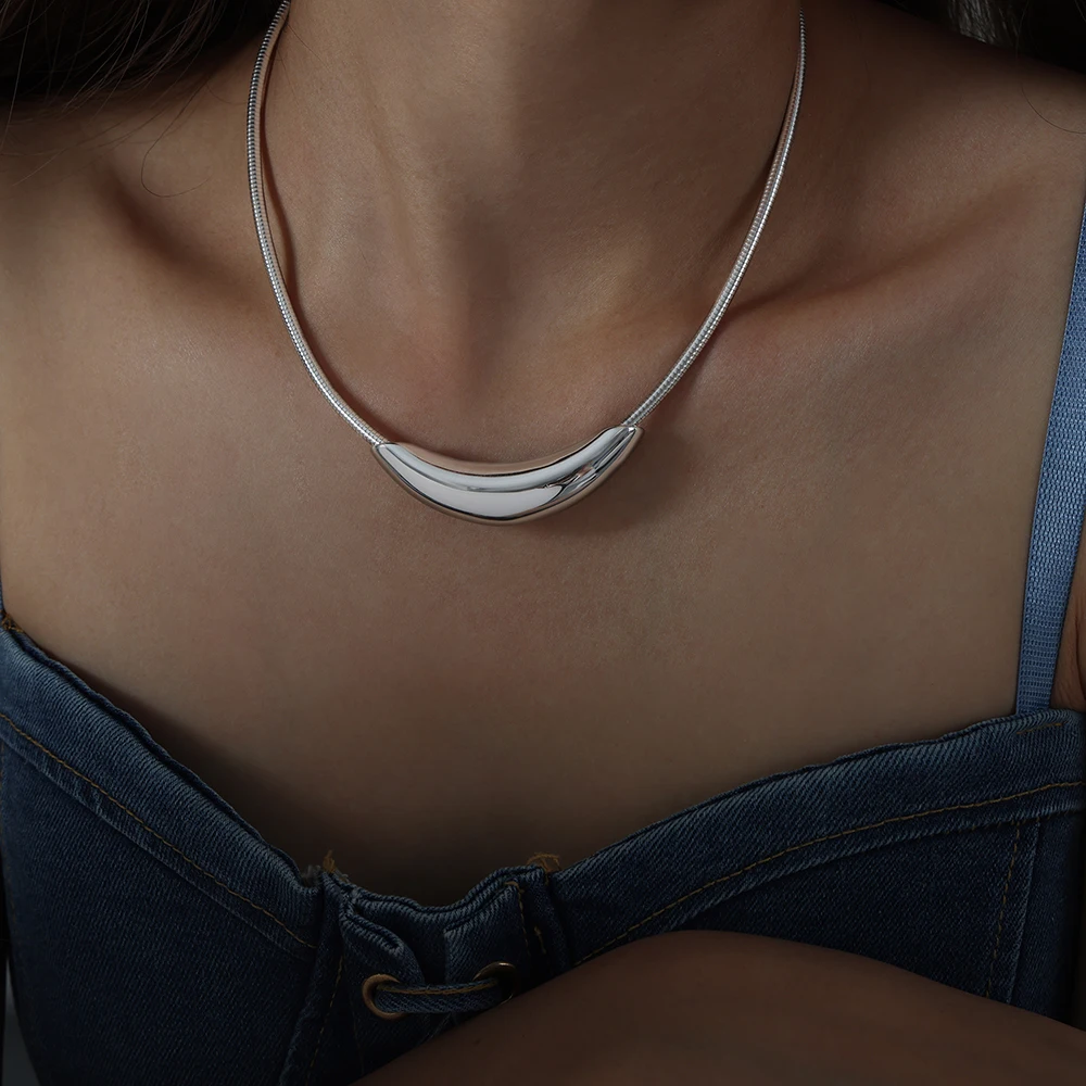 Fashion Stainless Steel Round Necklace Women Gold Plated Choker Punk Accessories Luxury Jewelry Girlfriend Gift