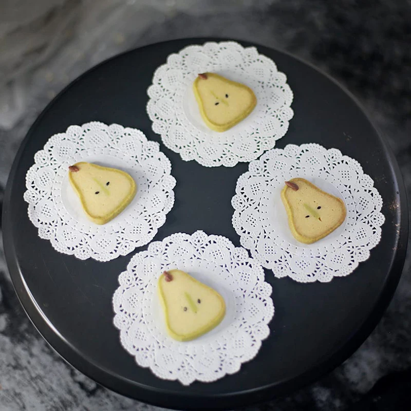 150pcs White Round Lace Paper Doilies Cake Packaging Paper Pad Doilies Hollowed Doilies For Wedding Party Birthday Decoration 6