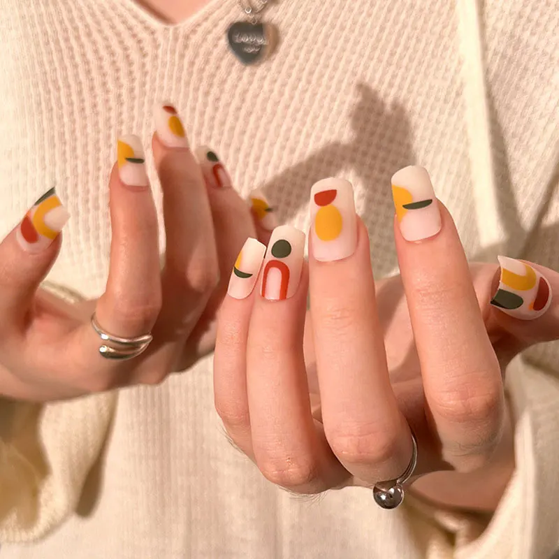 

24pcs/box wearable best-selling extremely simple manicure geometric irregular fake nails with huge white appearance