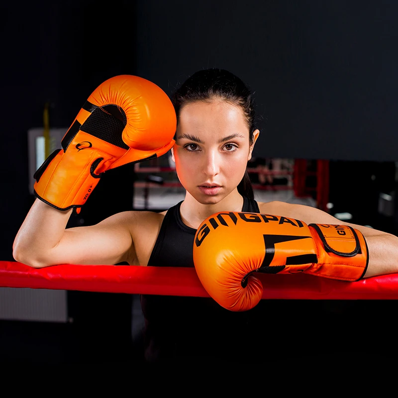 ボクシンググローブ　デンジャー 金欠学園長品です！ Amazon.co.jp: 男性と女性のためのボクシンググローブ-レザー