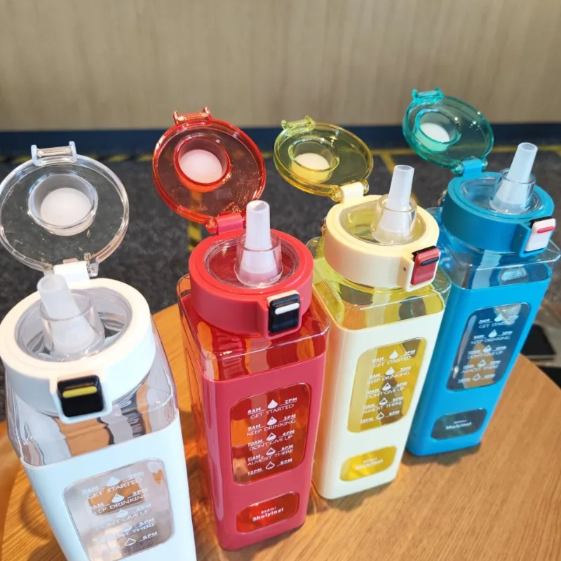 900ml Plastic Water Bottle Leak Proof Square Cup Sports Bottle with Lockable Lid and Measurements for Outdoor Sports Travel Cup