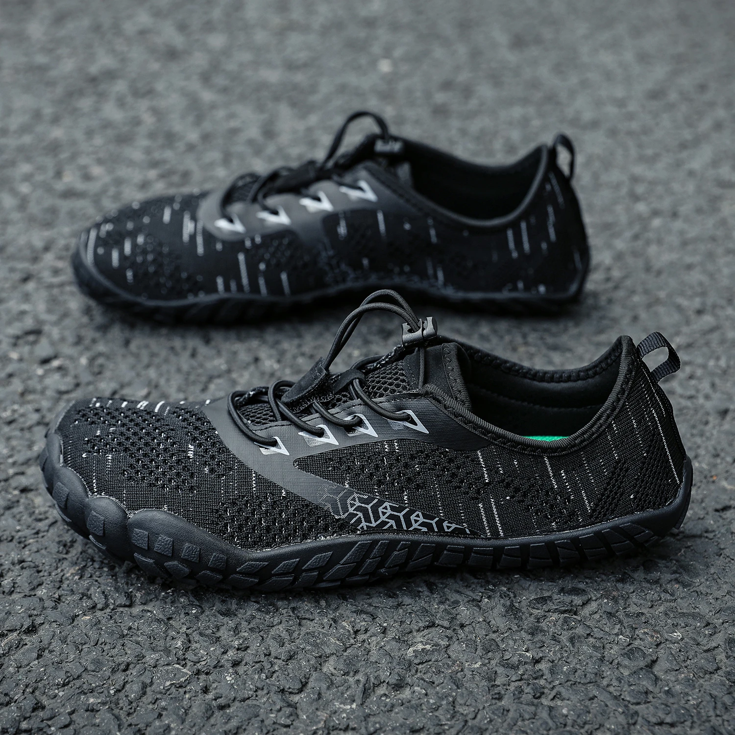 Breathable Quick-Dry Aqua Shoes for Beach and River Adventures