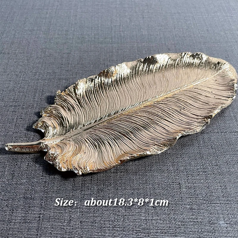 Luxury Metal Storage Tray Leaf Feather Shape Jewelry Display Plate Gold Fruit Dessert Cake Storage Tray Home Desktop Decorative 5