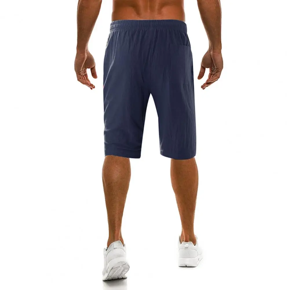 

These Shorts Are Five-point Pants, There Are Pockets On Both Sides To Store Your Belongings
