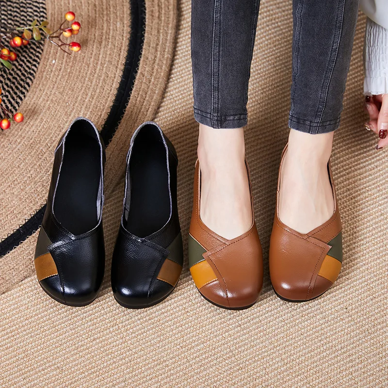 

New 2024 ballet flats comfortable women's moccasins designer real leather loafers woman luxury V cut daily shoes with patches