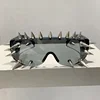 Demon Eyewear Metal Rivet Party Sunglasses Steampunk Punk for Women Men Designer Sun Glasses Shade Eyewear
