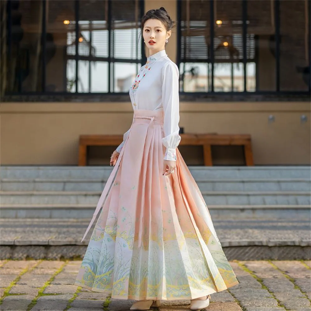 

Pink Ming Dynasty women's Hanfu Chinese traditional style high quality embroidered horse-face skirt daily summer bridal dress