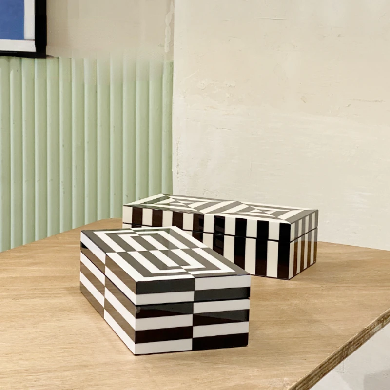 

Wood Bright Piano Paint Home Set Black and White-and-white Striped Storage Jewelry Box Pallet Set storage organizer jewelry case