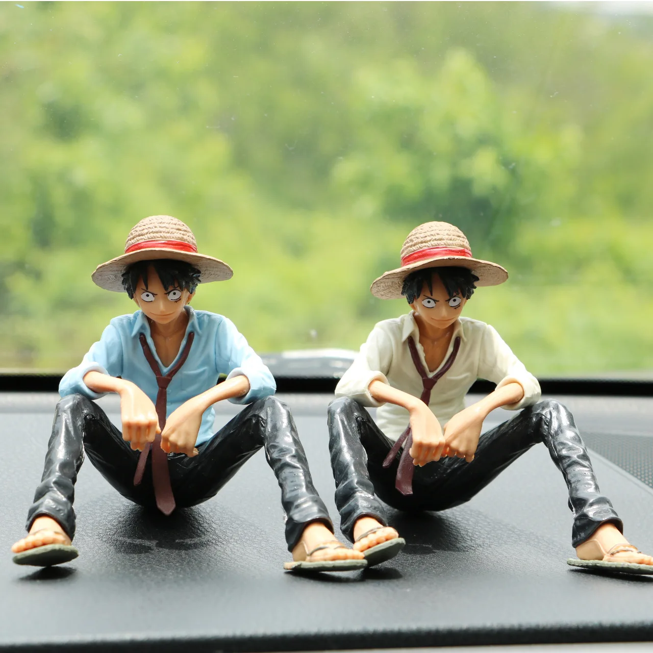 

9CM Anime One Piece Luffy Sculpture Stylist Car Center Console Decoration Action Figure PVC Collection Model Toys for Gifts Doll