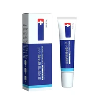 Lip serum cream, lightens lip lines, brightens lip color, moisturizes and moisturizes treatment 6