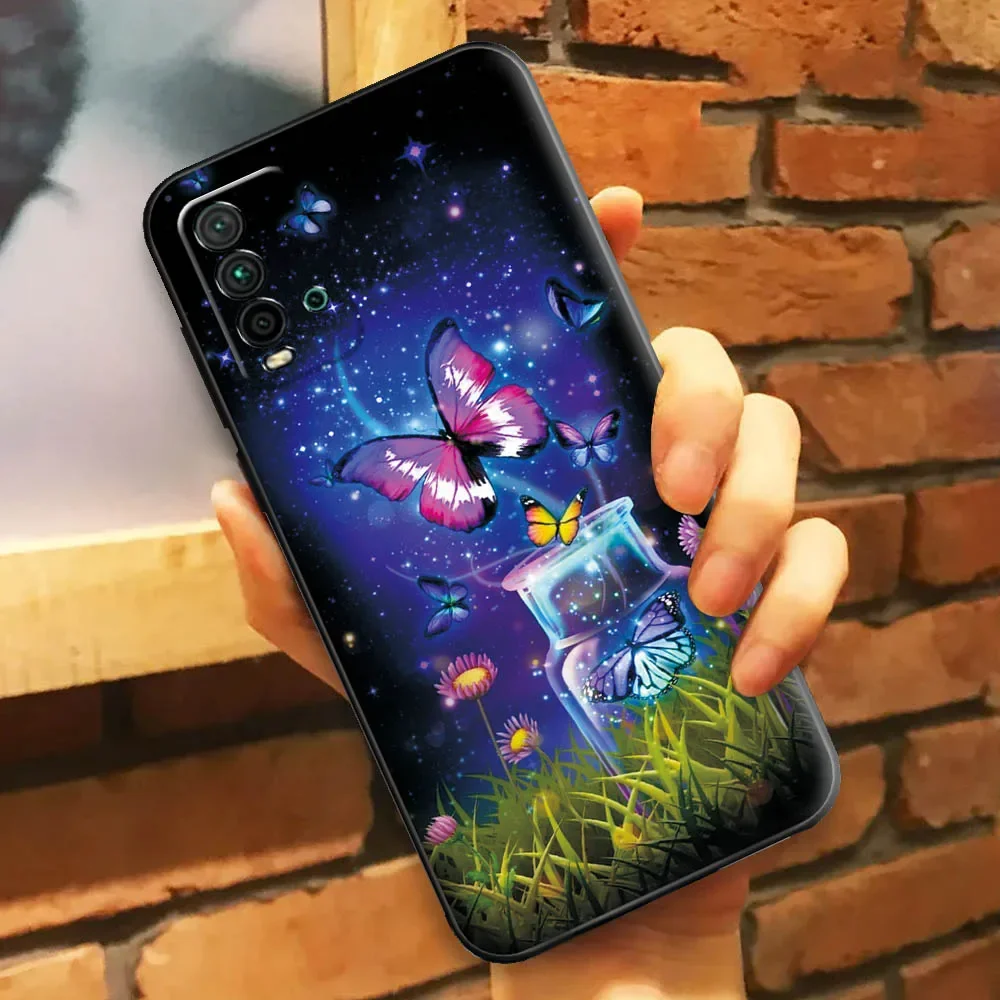 Betterfon Handyhülle Für Xiaomi Redmi 9T – Carbon-Look, Schwarz, Mit Anti-Schock-Schutz, Erhöhten Rändern & Präzisen Aussparungen