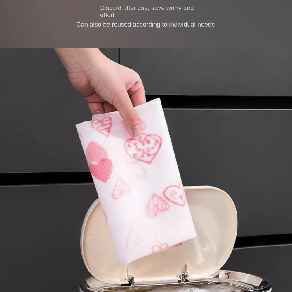 Non Woven Heart Printed Disposable Aprons for Cooking and Restaurant