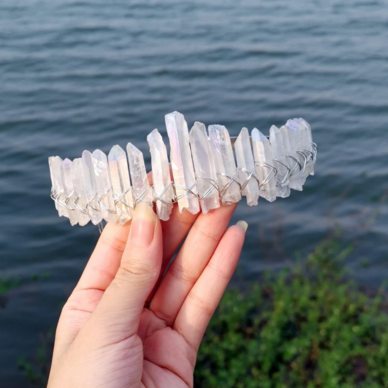 Raw Crystal Tiara Crown Headband Natural Quartz Moon Goddess Witch Headpiece for Wiccan Cosplay Party Headwear, hair band crown