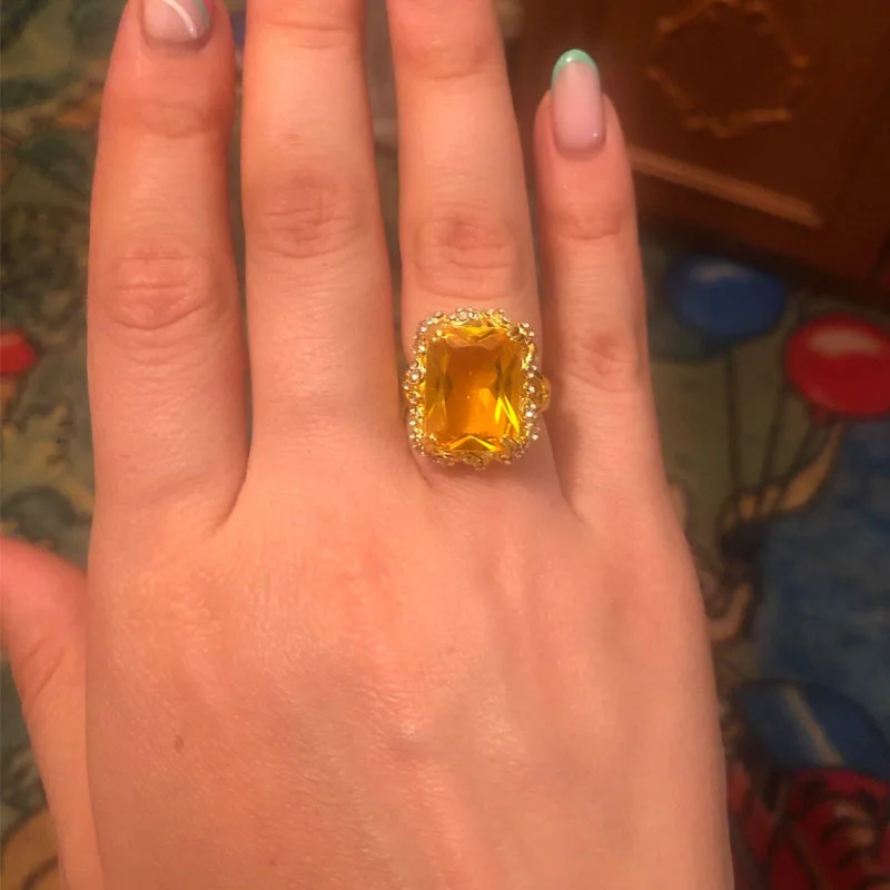 Trendy Square Crystal Zircon Engagement Ring For Women