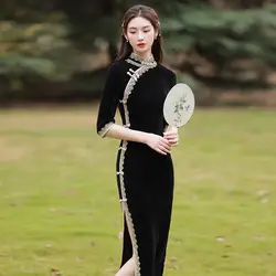 Cheongsam Dress Women's Plus Size 2022 Spring Fashion Velvet Lace Splicing Traditional Chinese Style Slim Qipao Dresses Woman