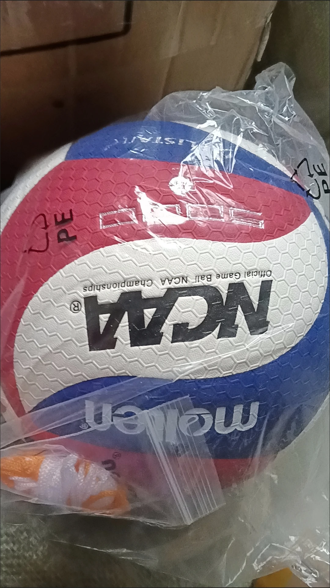 MOLTEN USA NCAA 5000 OFFICIAL GAME BALL NCAA CHAMPIONSHIPS VOLLEYBALL