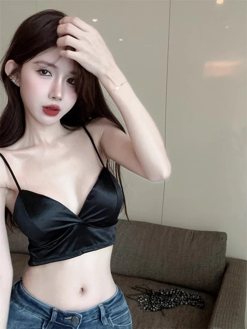 Black bandeau top