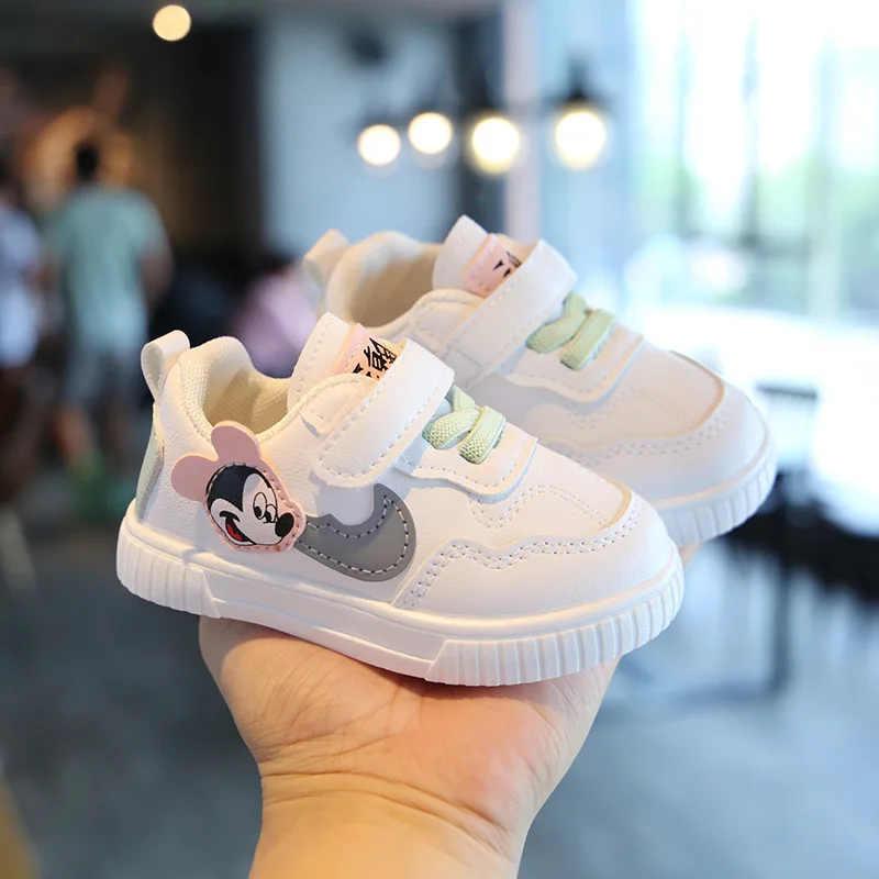Classic 2022 Hot Sales Lace Up Baby Sneakers High Quality Soft Girls Boys Shoes Excellent Lovely First Walkers Infant Tennis