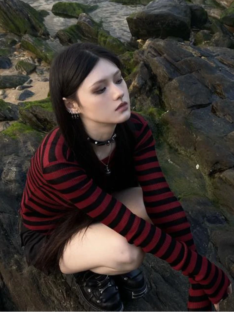 Red Striped Pullovers Gothic Y2k Clothes Emo Girls Long Sleeve Asymmetrical Harajuku Slim Kawaii Retro Pull Femme Sweaters Chic