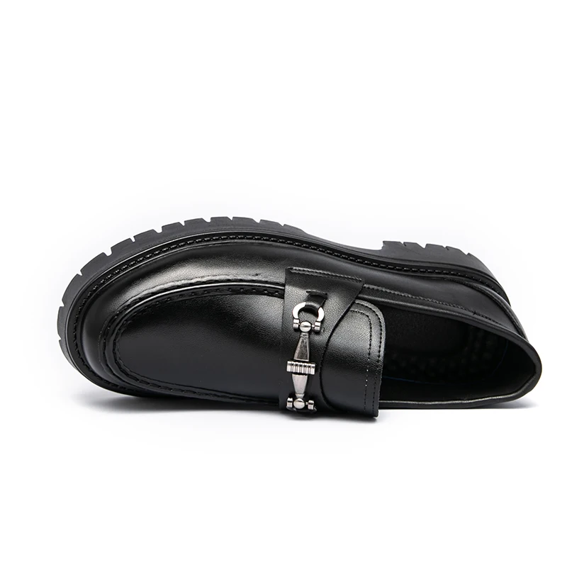 أحذية رجالية جديدة كاجوال بدون رباط ذات نعل سميك لزيادة الطول، أحذية جلدية أنيقة للأعمال، أحذية رسمية للرجال للارتداء الخارجي