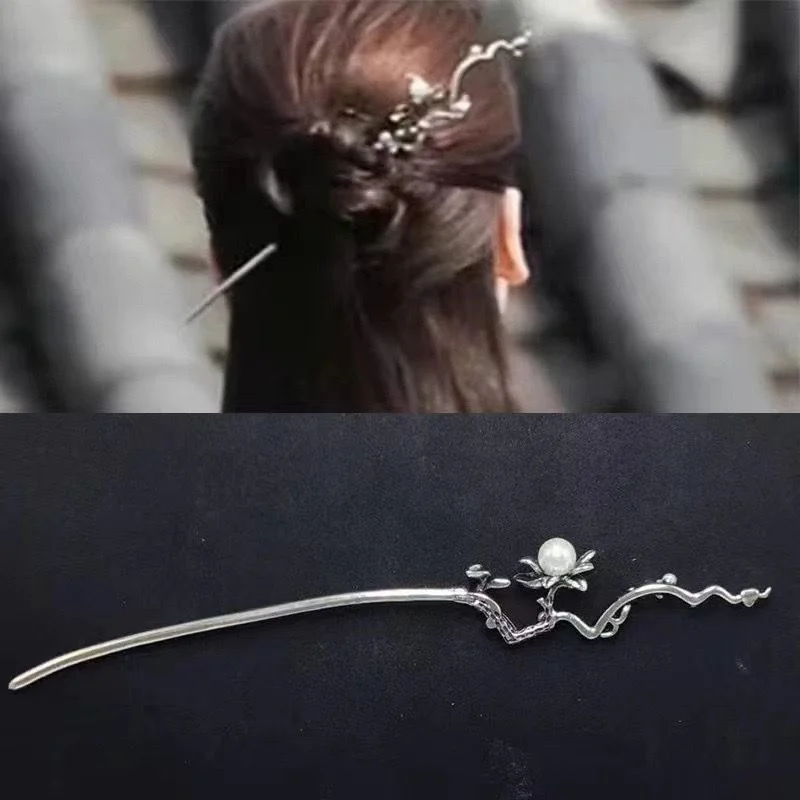 

Ancient Silver Long Moon Ember Ming Dan Tai Ember Same Hairpin Luo Yunxi Forget Worry Hairpin Ancient Han Costume Hair Ornament