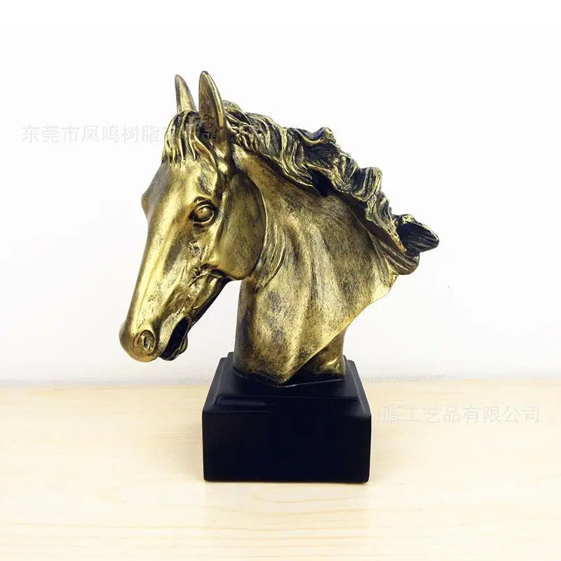 

Retro Imitation Copper Horse Head Sculpture Desk Decoration Ornaments Creativity Horse Head Resin Statue Vintage Home Decor