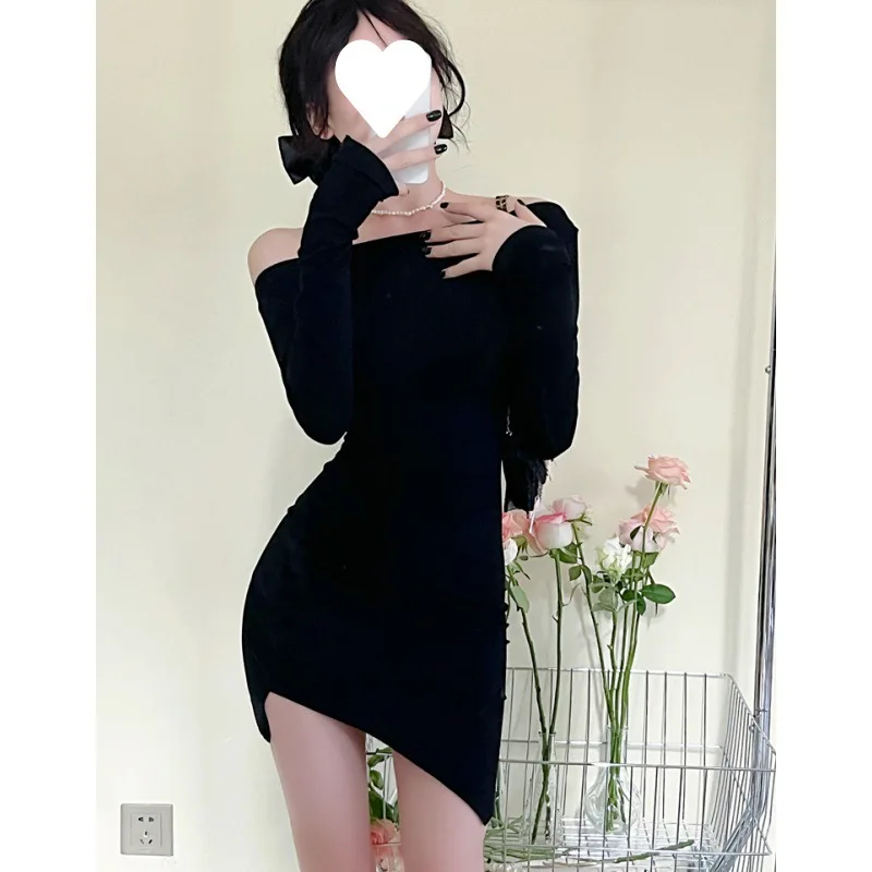Women y2k Dress Solid Color Off Shoulder Long Sleeve Asymmetrical Hem Bodycon Mini Dress Going Out Club Party Dresses