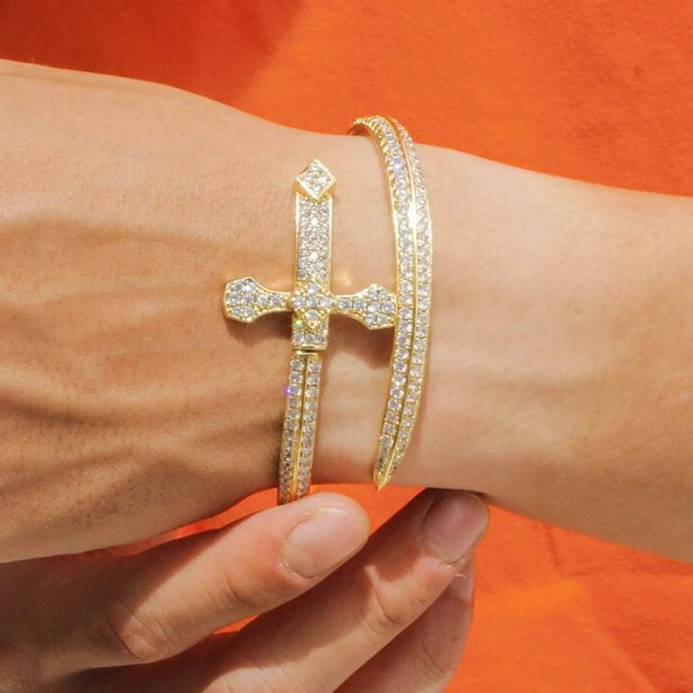 2023 New Hiphop Iced Out Bling CZ Justice Sword Bangle Gold Color