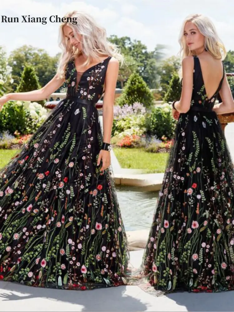 

Formal Dresses 2023 New Sexy V-neck Sleeveless Pretty Chic and Elegant Embroidered Dress Slim Fit Backless Prom Dress Long Dress
