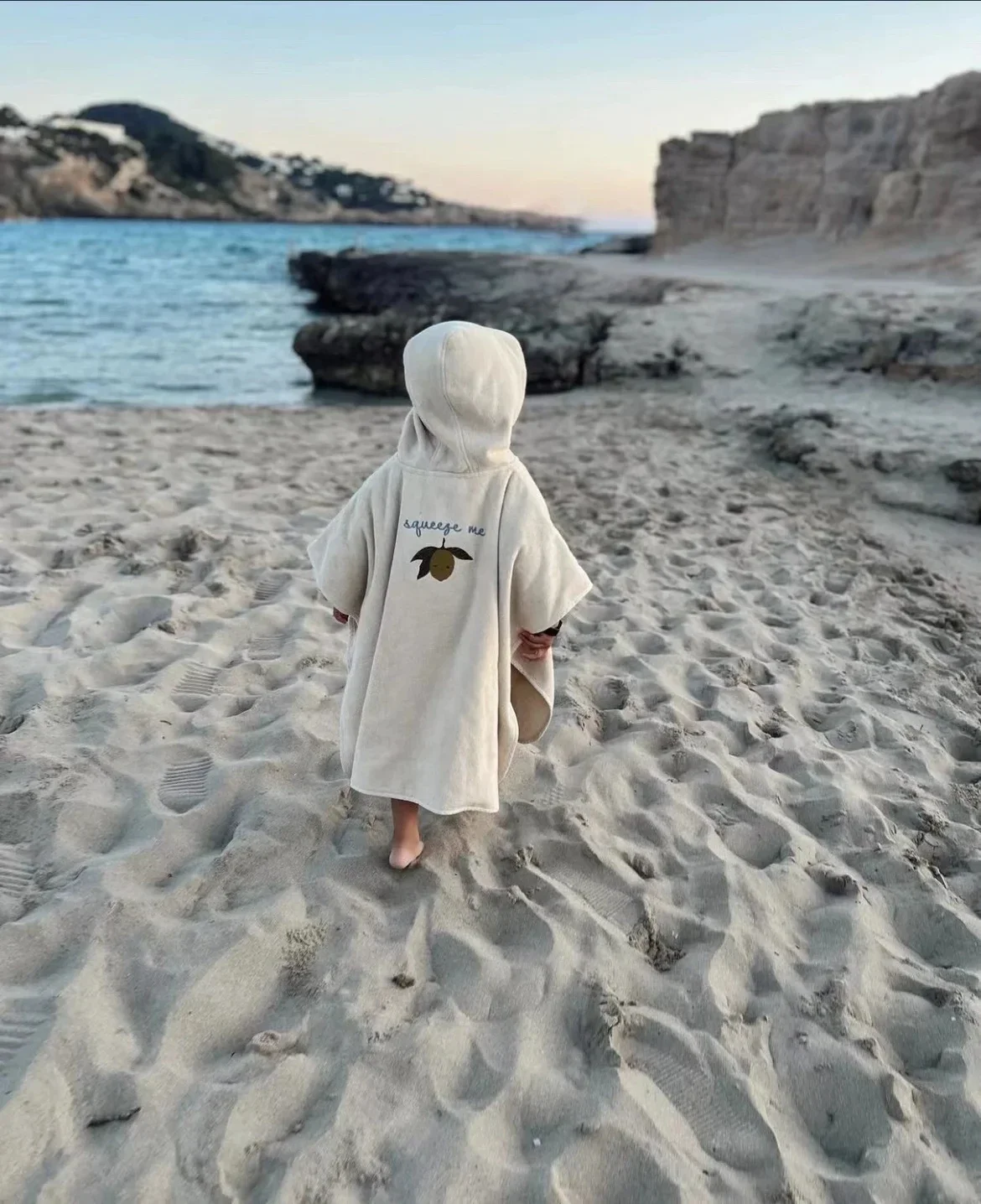 Konges Slojd Baby Boys Flannel Bathrobe Towel Kids Soft Bath Robe Nightgown Girls Cherry Lemon Cotton Hooded Bath Towel Pyjamas 4