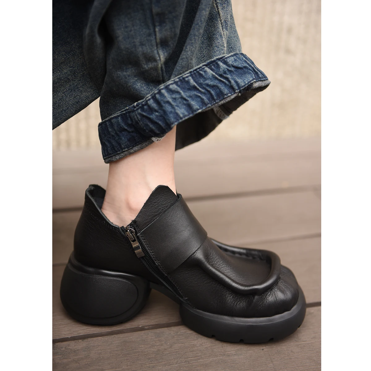 

Artmu Original Thick Heel Ankle Boots Hook Loop Luxury Side Zip Luxury Women Boots Soft High Heel Short Boots Genuine Leather