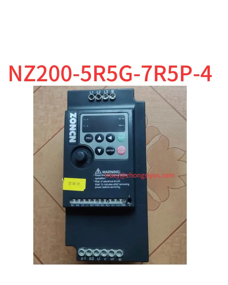 

Б/у инвертор PLC NZ200-5R5G-7R5P-4 380 в кВт