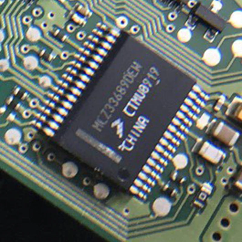 

1Pcs/Lot MCZ33689DEW Chip Original New Car IC Computer Board