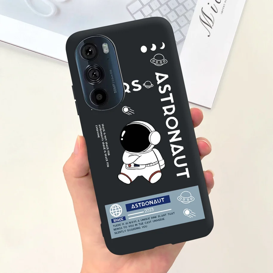 Cute Fashion Astronaut Soft Cartoon Case Cover