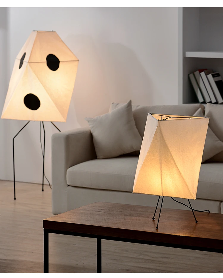 Akari 10a Floor Lamp