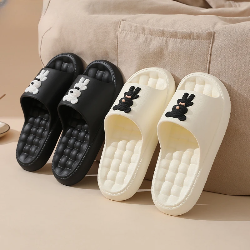 New Couples Slippers Thick Bottom Non-slip Bathroom Cute Women Sandal Indoor Outdoor Summer Home Comfortable Shoes