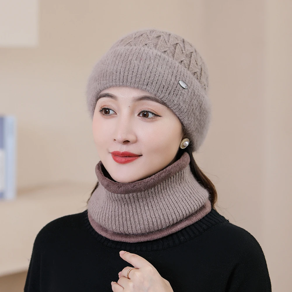 

2022 new winter rabbit fur hat for women Beanies Women's Hat Scarf Warm Breathable soft Knitted hat for gift free shipping