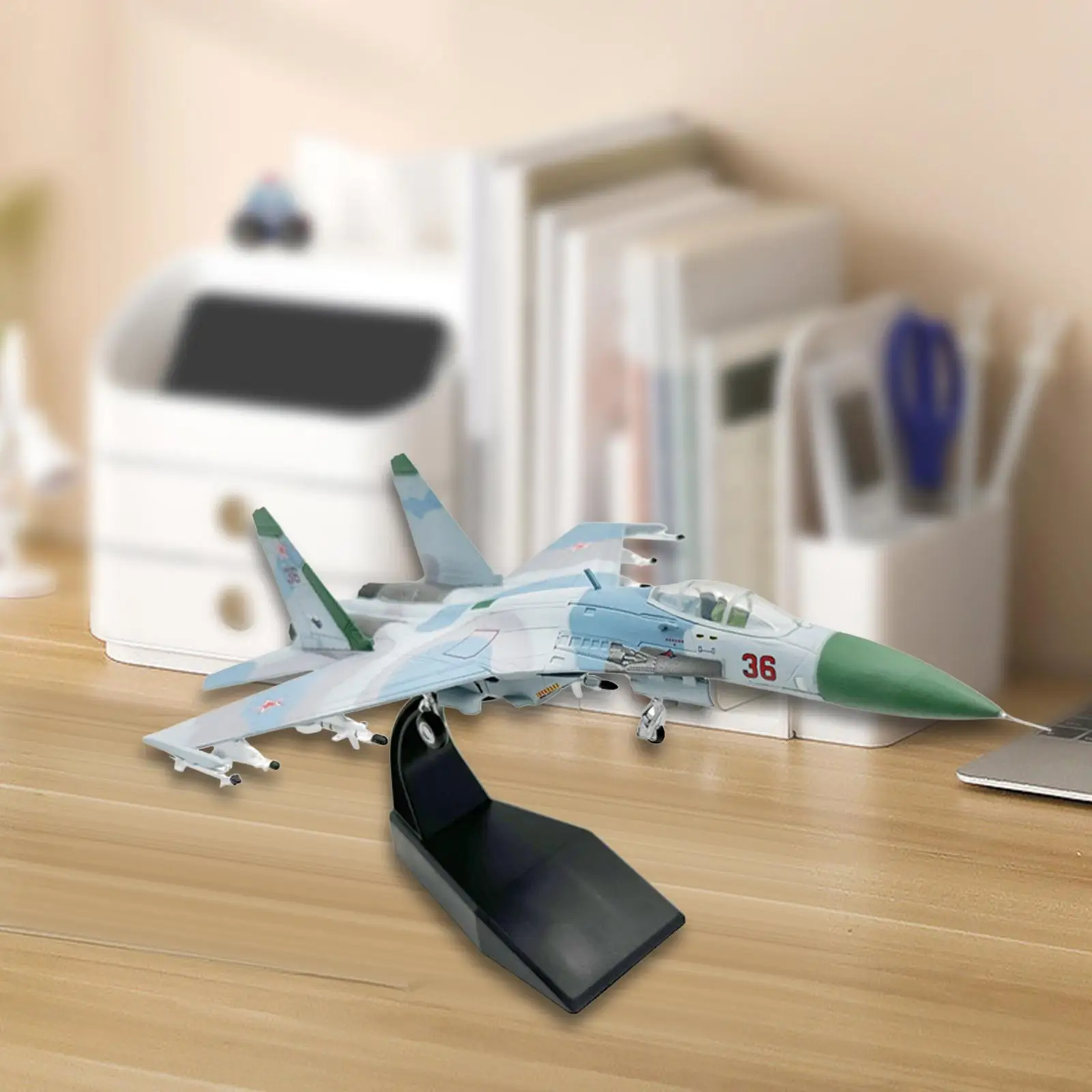

1/100 Scale SU 27 Aircraft Adults Gifts Diecast Alloy Model Airplane with Stand for Cafes Bedroom Office Livingroom Shelf