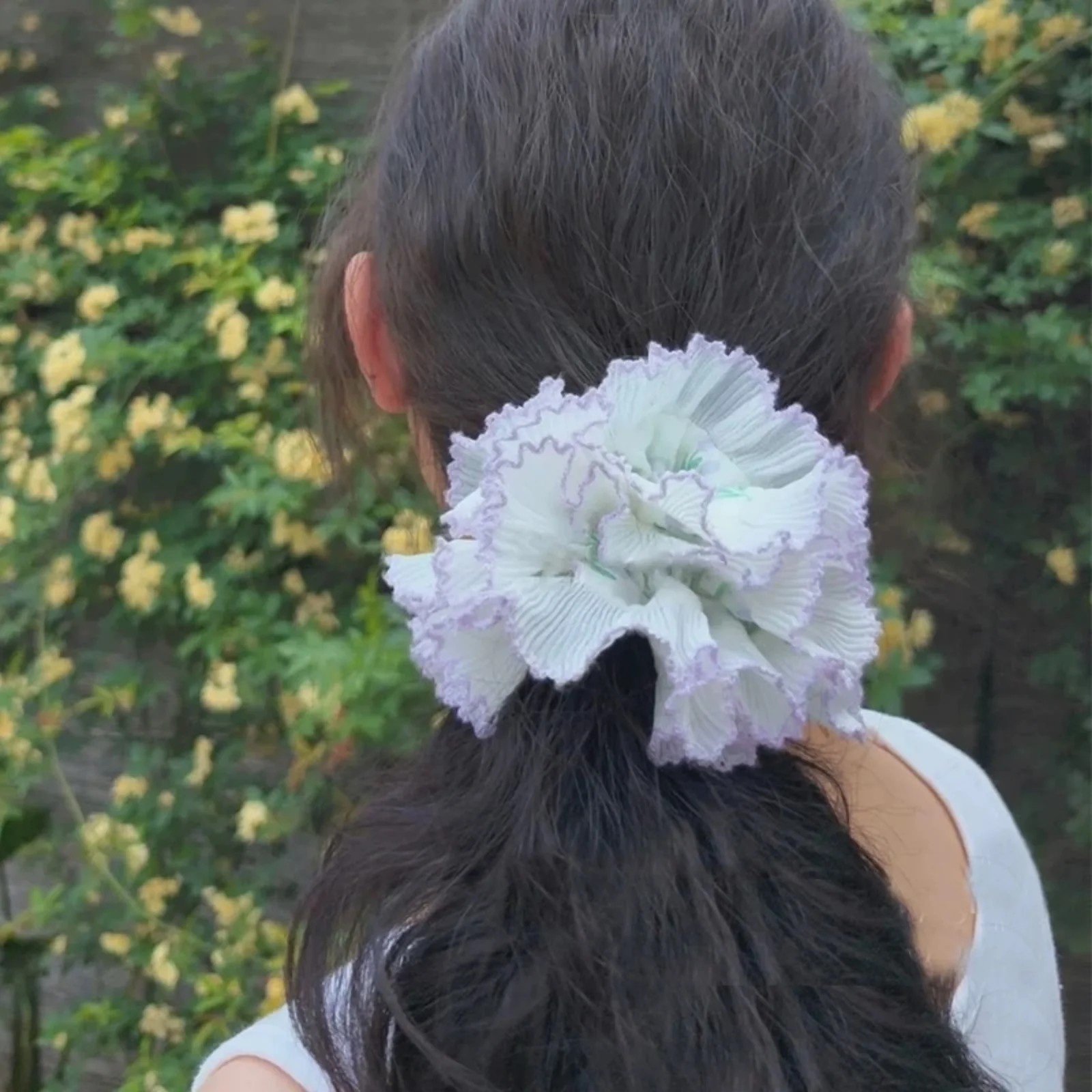 1PC Large Floral Ruffled Hair Scrunchie, Charming Pastel - Colored Hair Tie, Sweet Hair Accessory For Women Daily And Party Use