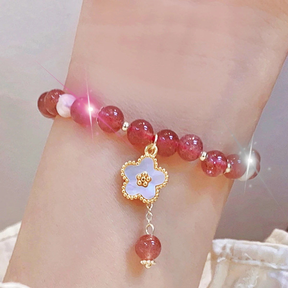 

France Natural Pink Crystal Fresh Water Pearl Shell Bracelects Elegant Sakura Exquisite Simple Classic Bracelects Luxuyr Jewerly