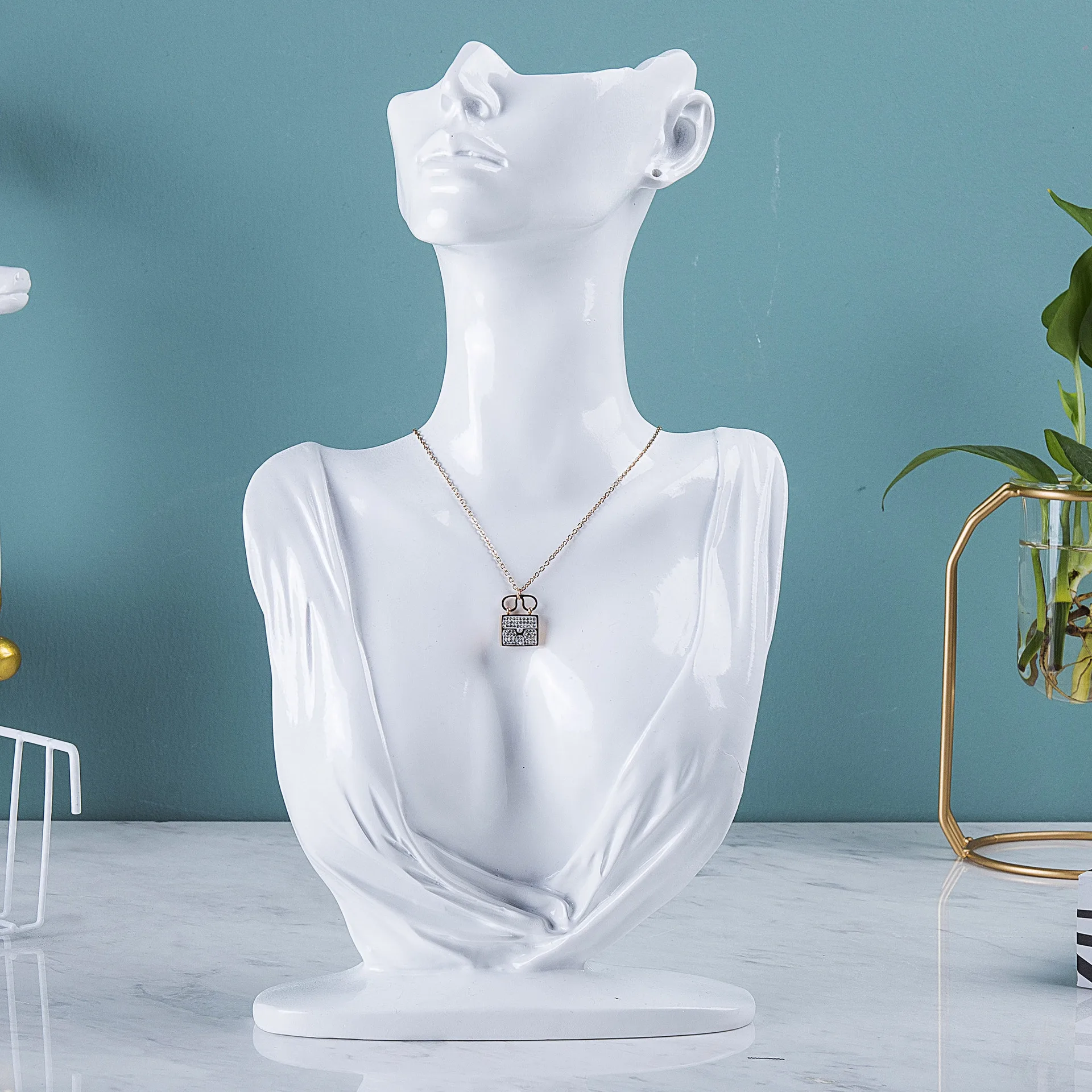 Resin Mannequin Necklace Earring Jewelry Organizer Display Bust Stand Model Chain Pendants Holder for Shop Retailer Counter