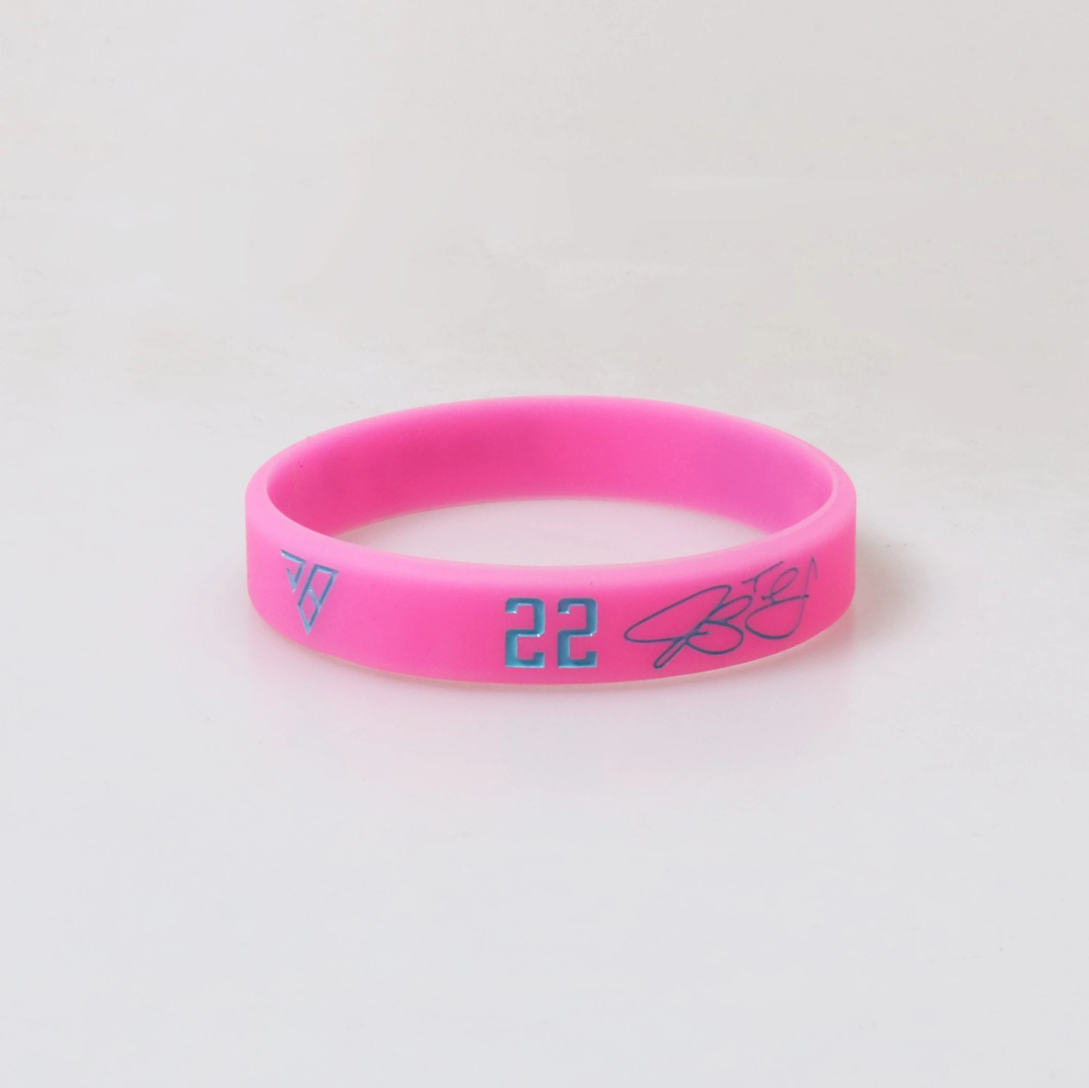 Dopsyesn Bracciale giocatore di basket, braccialetto da basket, Gioielli sportivi alla moda, Bracciale a tema di basket sportivo con carta di ispirazione per donne e uomini