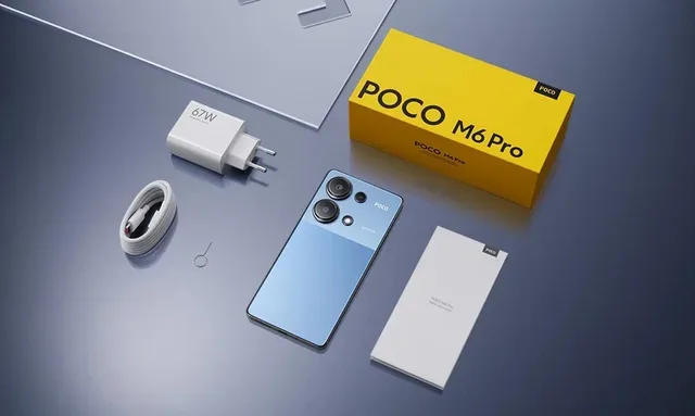 POCO M6 シルバー 8GB RAM 256GB ROM