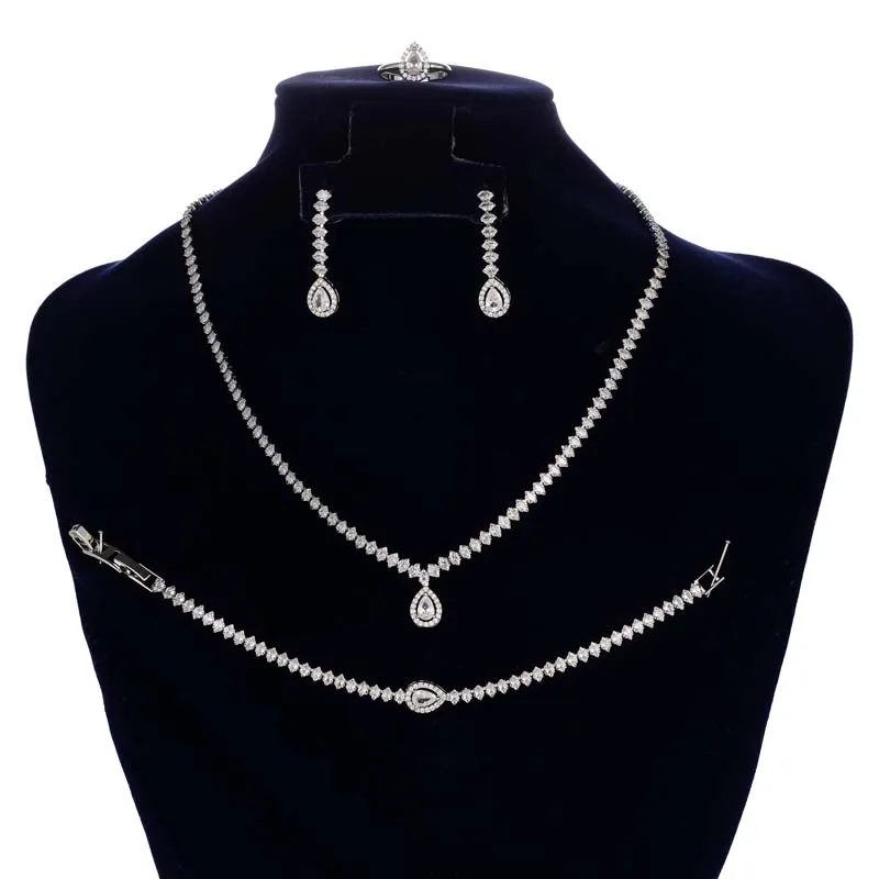 Schmuckset HADIYANA Classic Shinning Bridal Wedding Ohrringe Halskette Armband Ring BN8328 für Geburtstagsfeiergeschenke