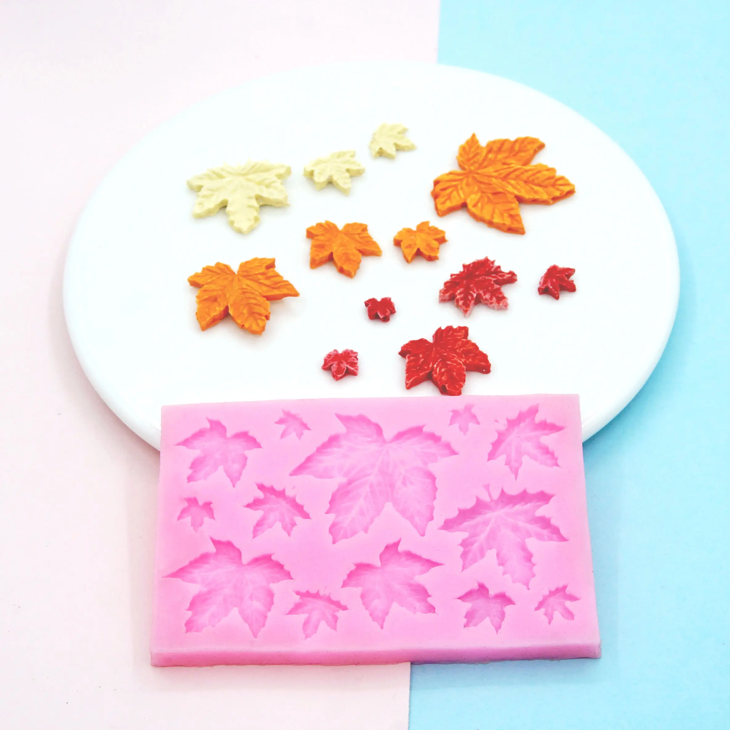 Moule roses et feuilles en silicone - 4 modèles - Planète Gateau